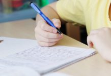 Disgrafia: una penna ‘smart’ per riconoscerla prima