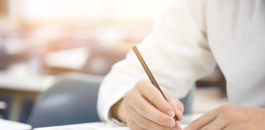 Scuole di specializzazione e borse ai laureati non medici