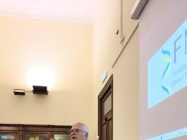 VIDEO – Beni Culturali, FNOB e FIB lanciano la Scuola di Restauro per Biologi. D’Anna: “Un passo decisivo per la conservazione programmata” Annunciata a Napoli durante l’evento “Biologia applicata al restauro”, la scuola itinerante formerà 50 specialisti con un approccio innovativo, applicato su siti come Pompei, Ercolano e la Reggia di Caserta